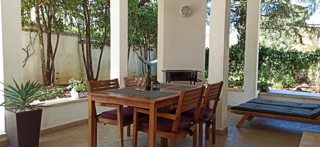 Apartments Vukovic Stari Grad  Kültér fotó