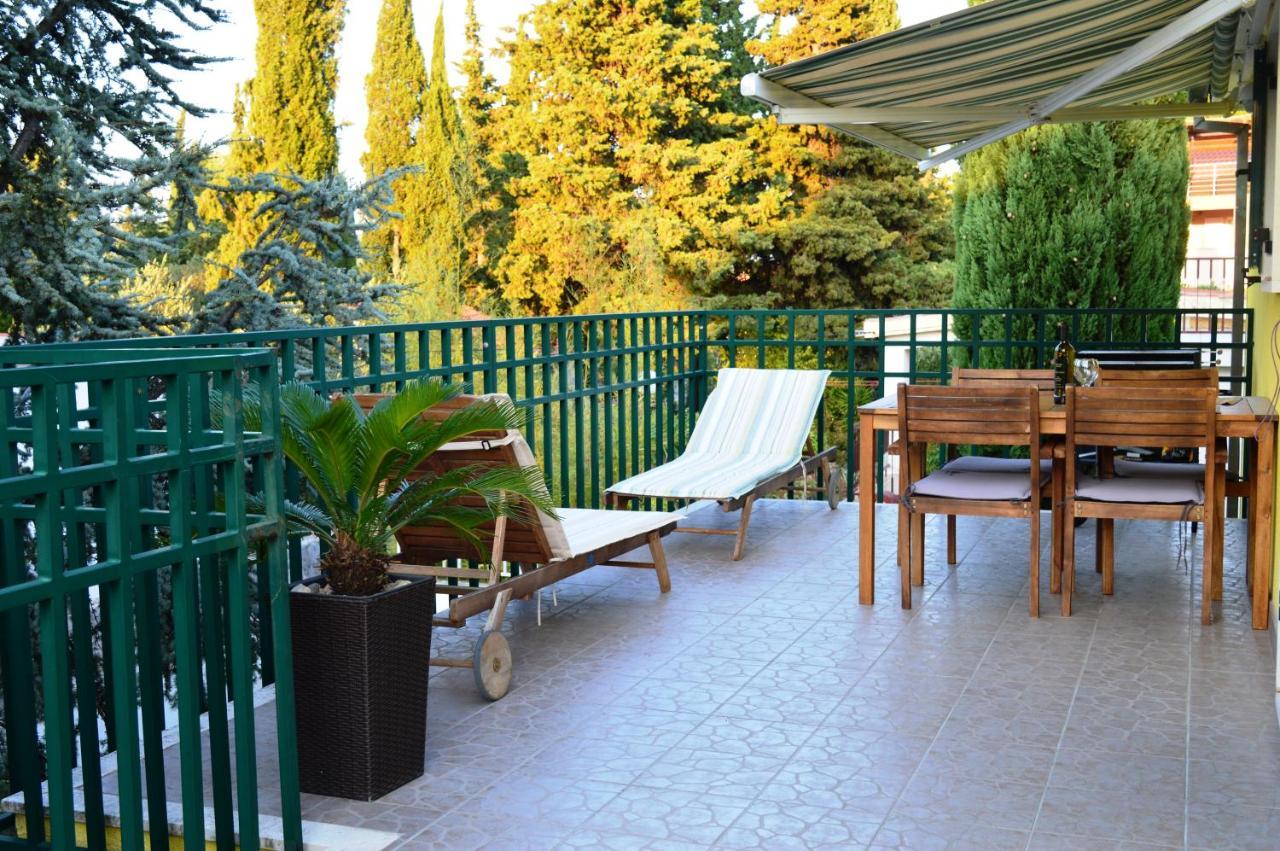 Apartments Vukovic Stari Grad  Kültér fotó